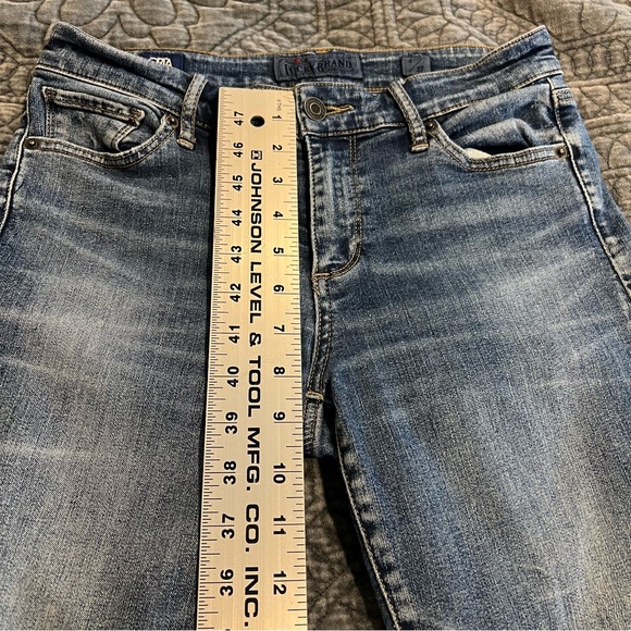 Lucky Brand ORTA Premium Mid Rise Ava Legging Jeans Released Raw Hem 4/27 - Picture 5 of 14